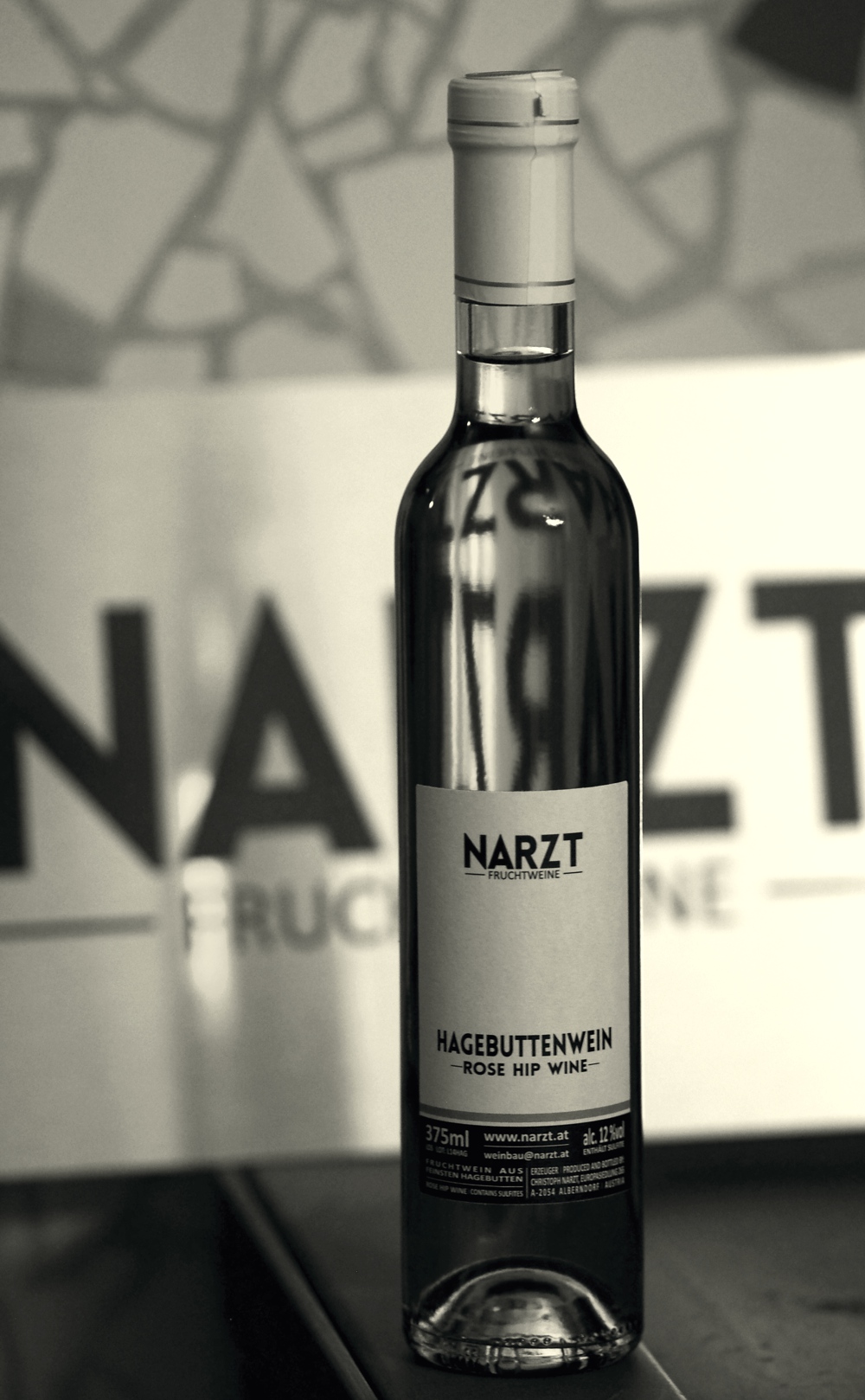 Hagebuttenwein | Fruchtweine Narzt